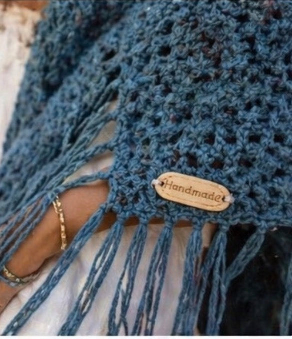 Chal Bohemio Crochet Azul con Flecos – Hecho a Mano Estilo Ibiza