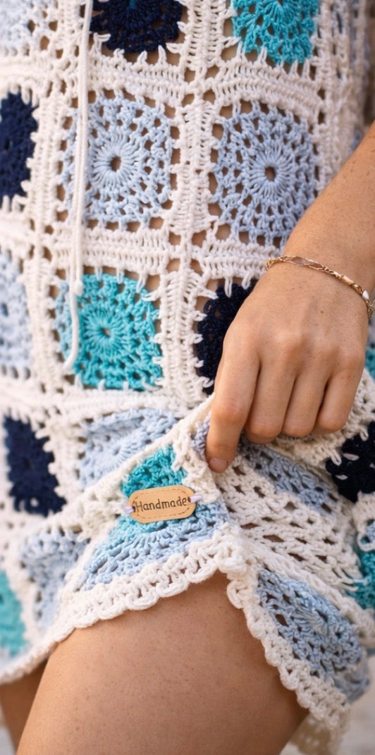 Vestido Crochet Boho Turquesa y Blanco – Granny Square Dress Handmade – Vestido Ibiza Playa – Boho Chic Summer Dress – Hippie Festival Outfi