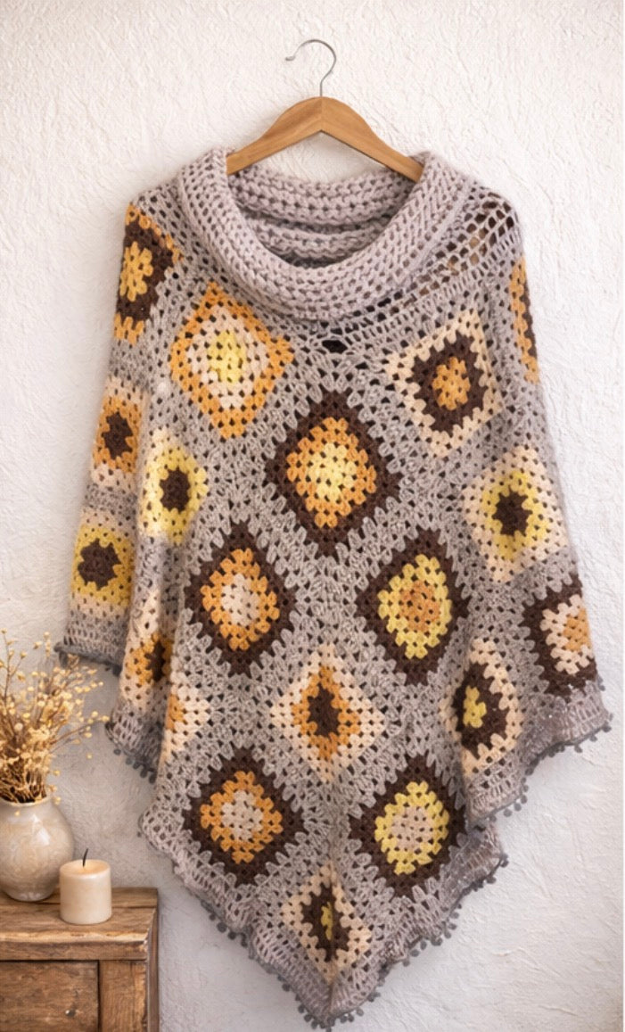 Handmade Crochet Granny Square Poncho – Boho Style // Poncho de Crochet Artesanal con Granny Squares – Estilo Boho