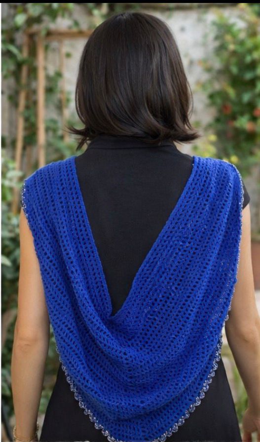 Chal Crochet Azul Hecho a Mano | Chal Triangular Espalda Abierta | Chal Ligero de Verano | Regalo Mujer | Moda Boho Ibiza