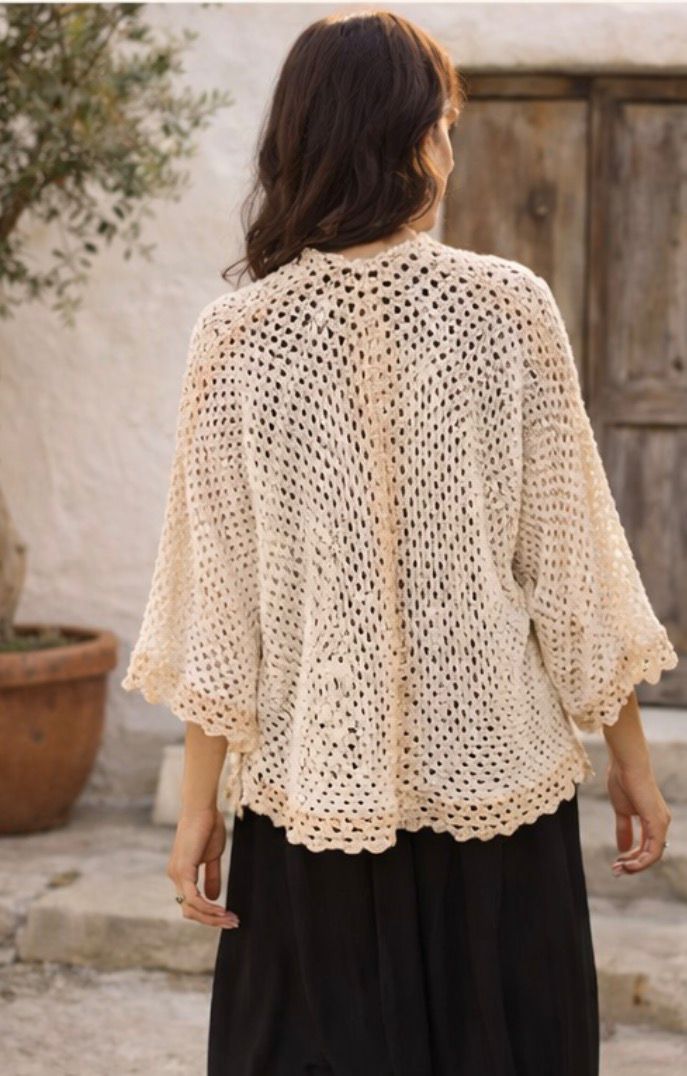 Cardigan Crochet Vintage Beige – Chaqueta Boho Romántica – Punto Calado Años 90 – Estilo Ibiza Cottagecore