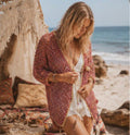 Kimono Boho Crochet Multicolor con Borde Dorado | Estilo Hippie Chic Playa