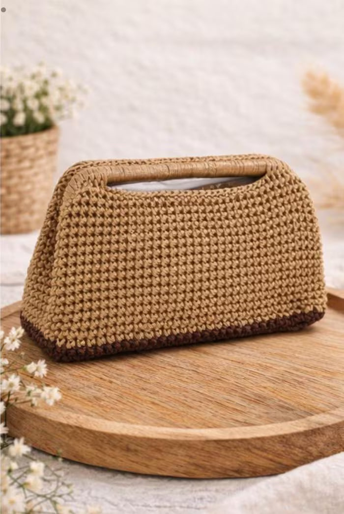 Handmade Crochet Handbag // Bolso de mano tejido a crochet – hecho a mano